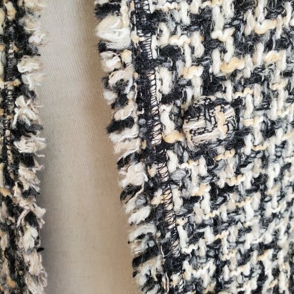 Boucle Tweed Jacket Clueless Chic Preppy Posh Academia Frayed Trim Cropped XS - Picture 4 of 16